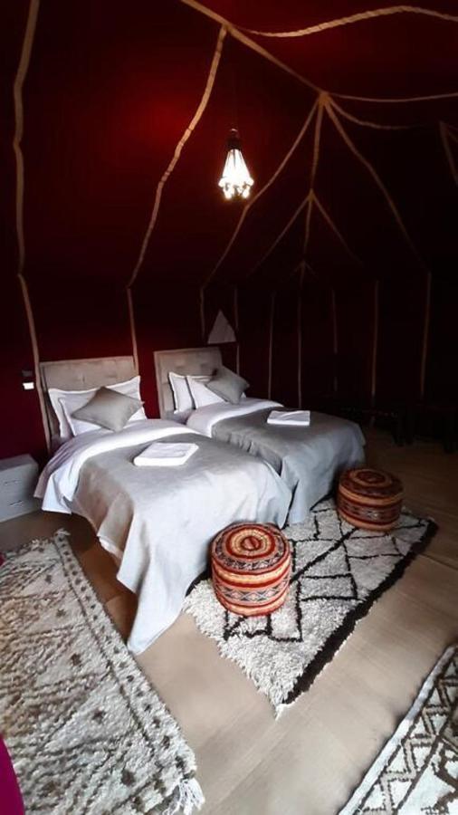 מלון מרזאוגה Zahra Luxury Desert Camp מראה חיצוני תמונה