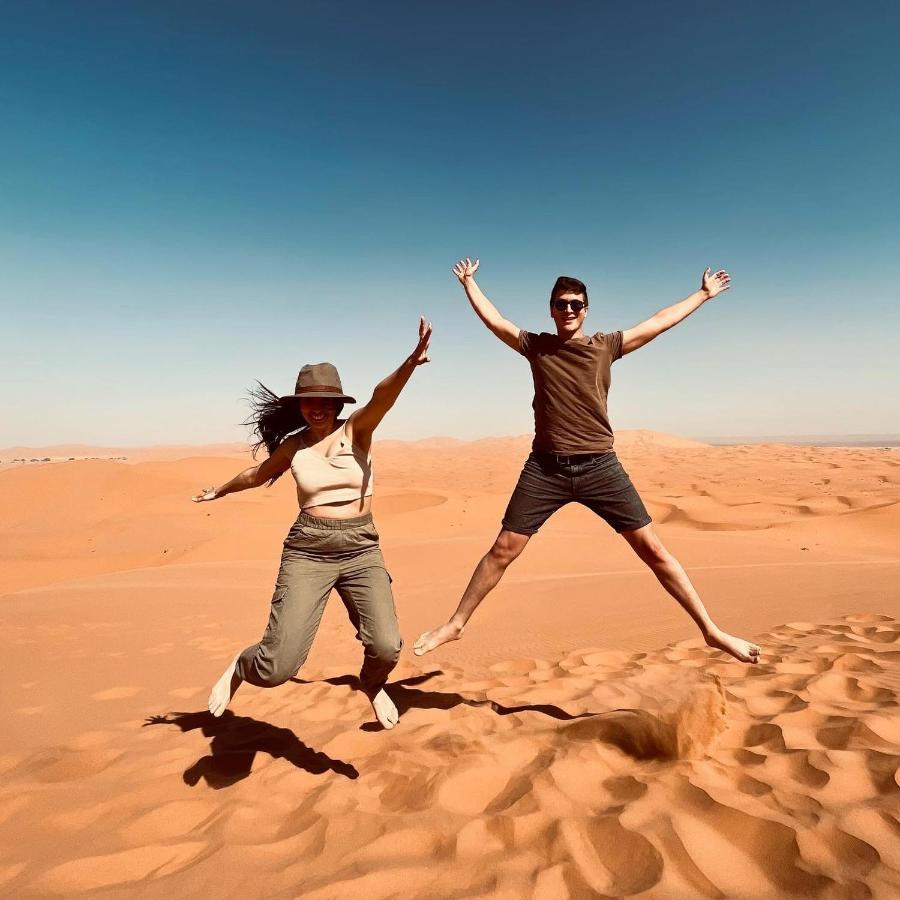 מלון מרזאוגה Zahra Luxury Desert Camp מראה חיצוני תמונה