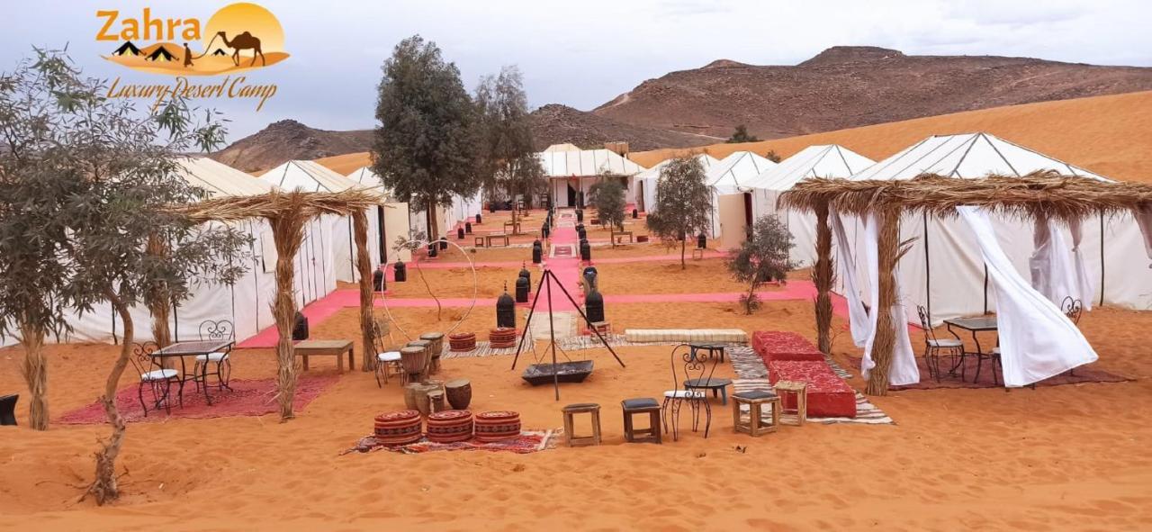 מלון מרזאוגה Zahra Luxury Desert Camp מראה חיצוני תמונה